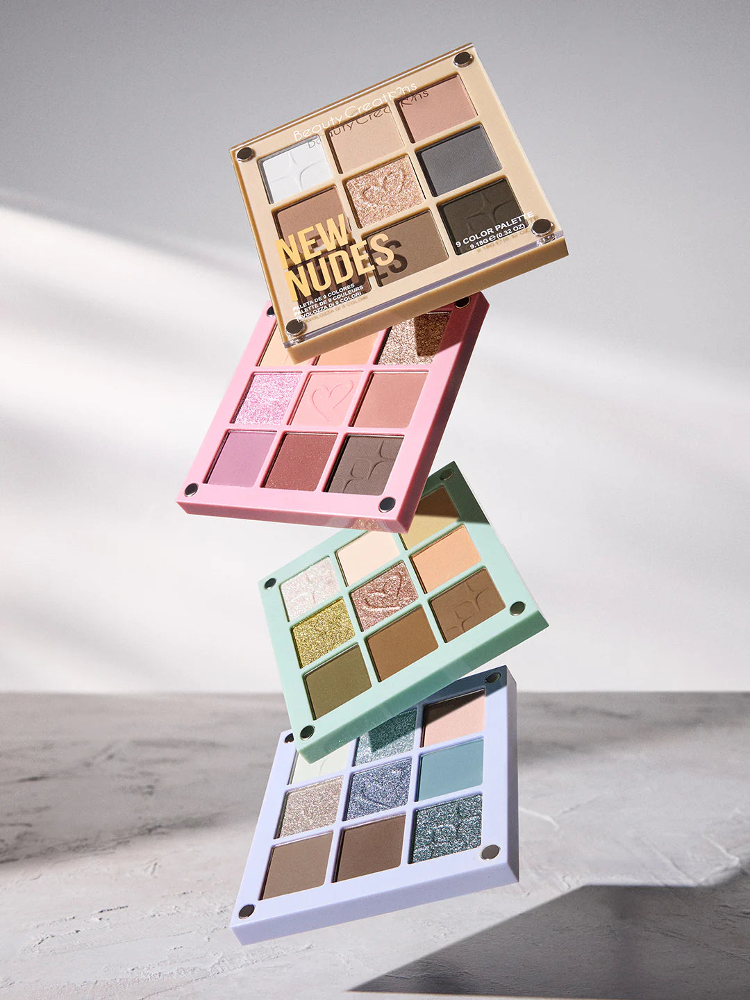 Paleta de Sombras Magneticas - Beauty Creations
