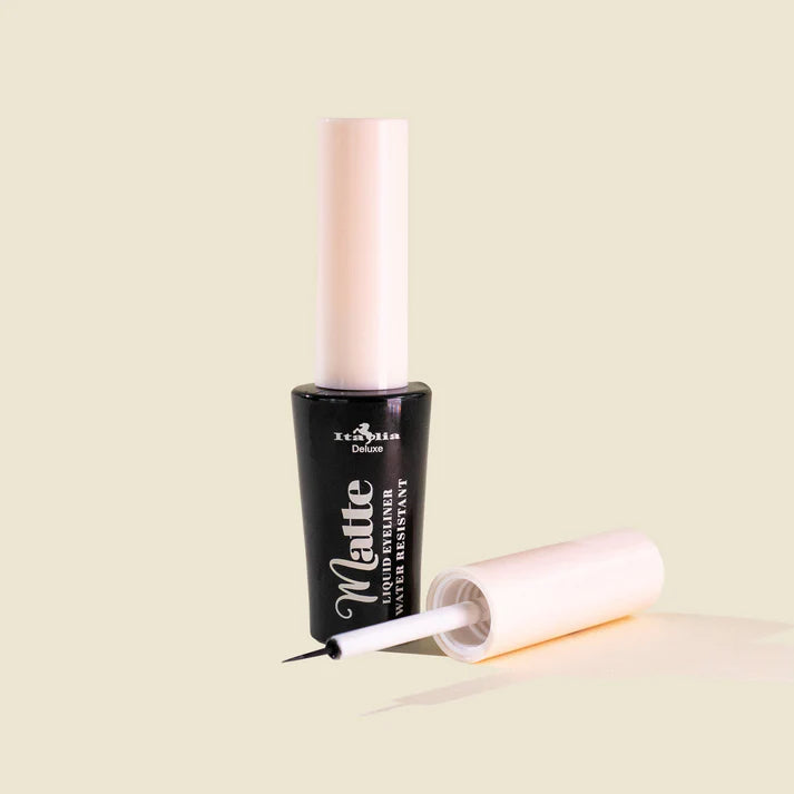 Delineador líquido negro - Matte Black Liquid Eyeliner