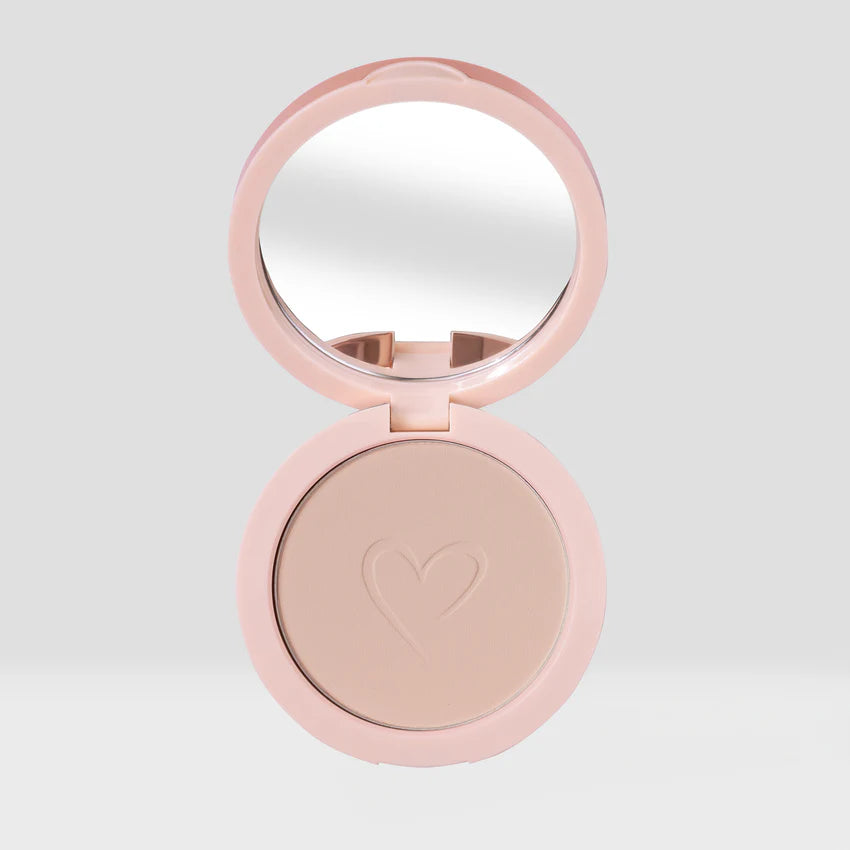 Polvo compacto fijador / pretty pressed Beauty creations