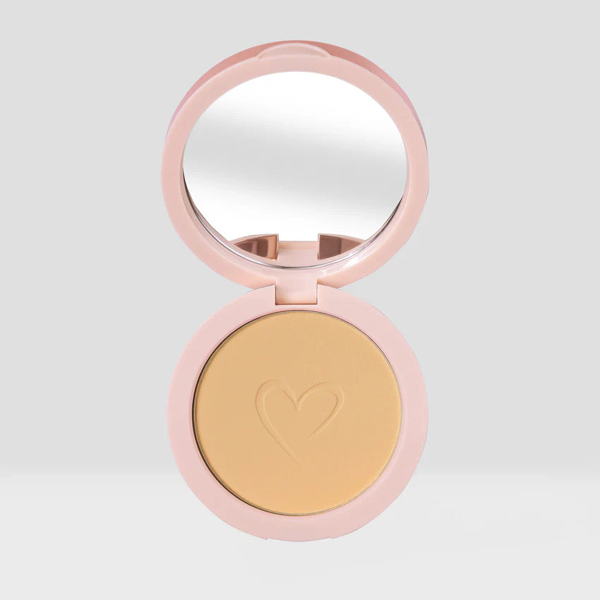 Polvo compacto fijador / pretty pressed Beauty creations